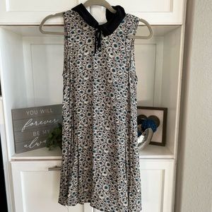 Women’s high neck floral print dress